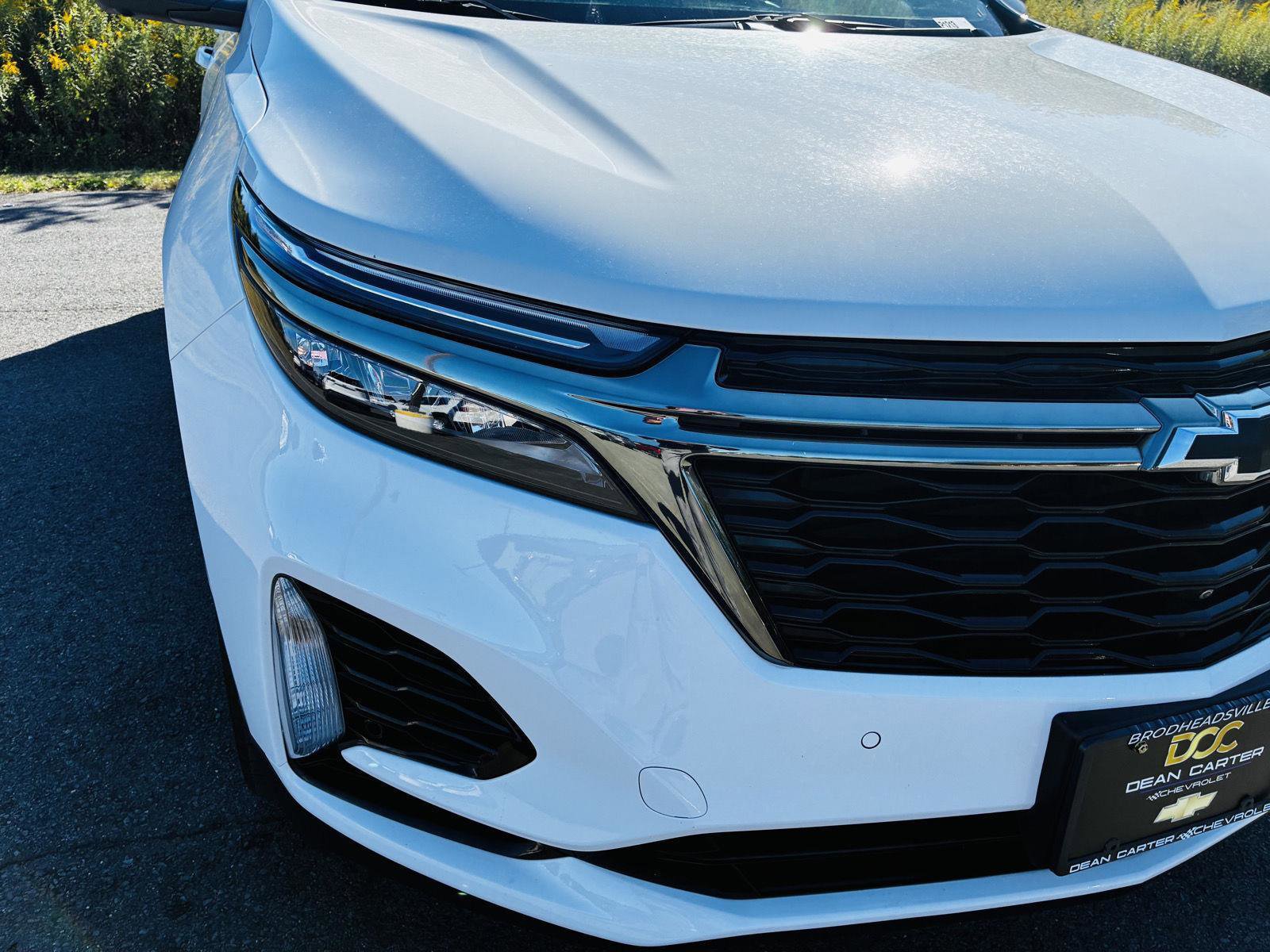 Used 2022 Chevrolet Equinox RS w/ RS Leather Package image 12