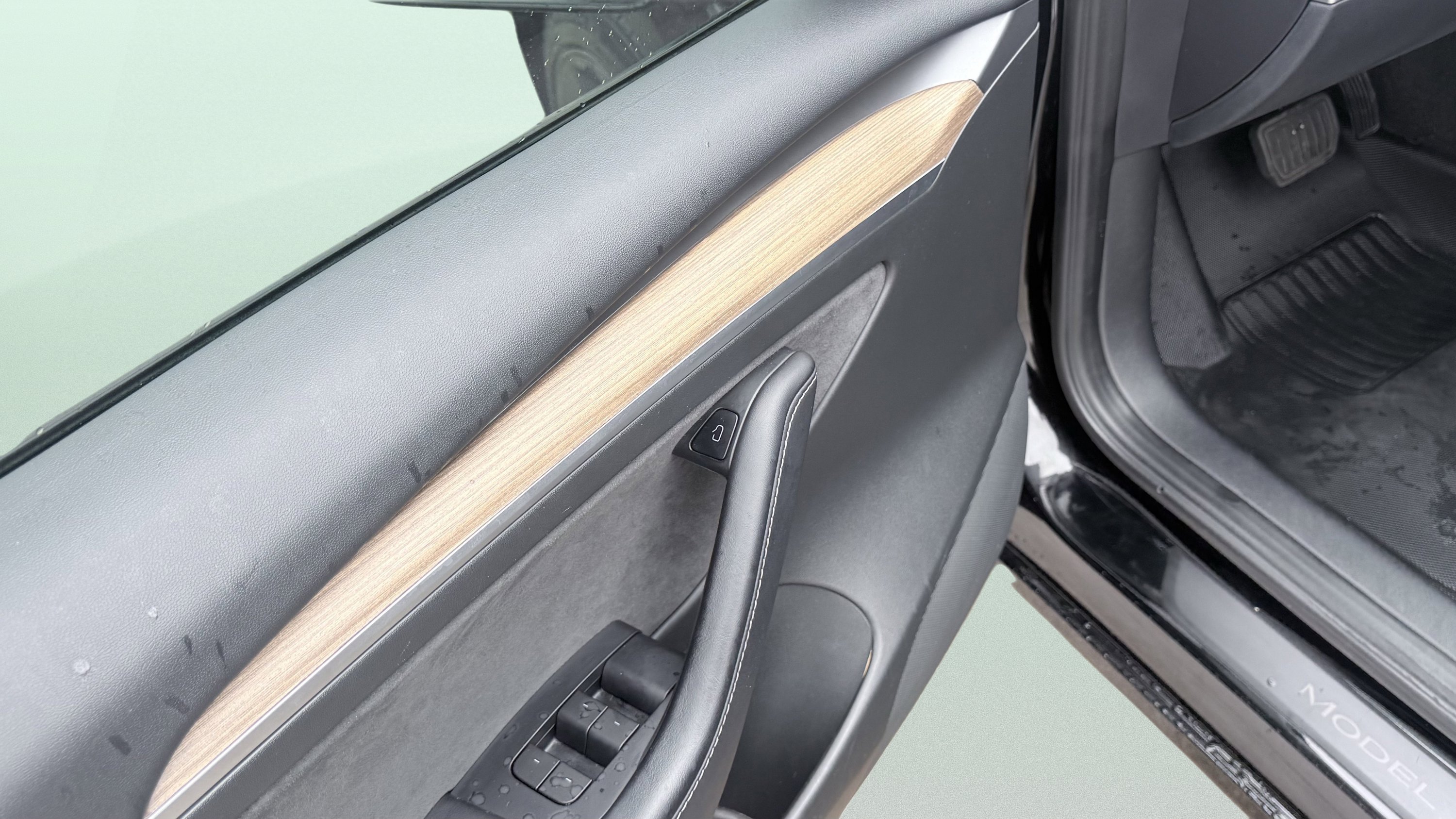 Used 2022 Tesla Model 3 image 25