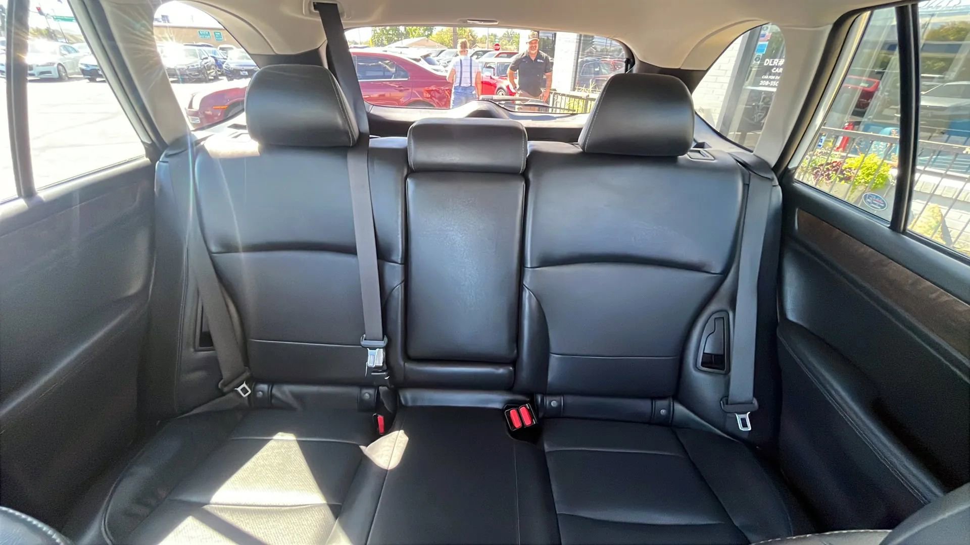 Used 2017 Subaru Outback 2.5i Limited image 19