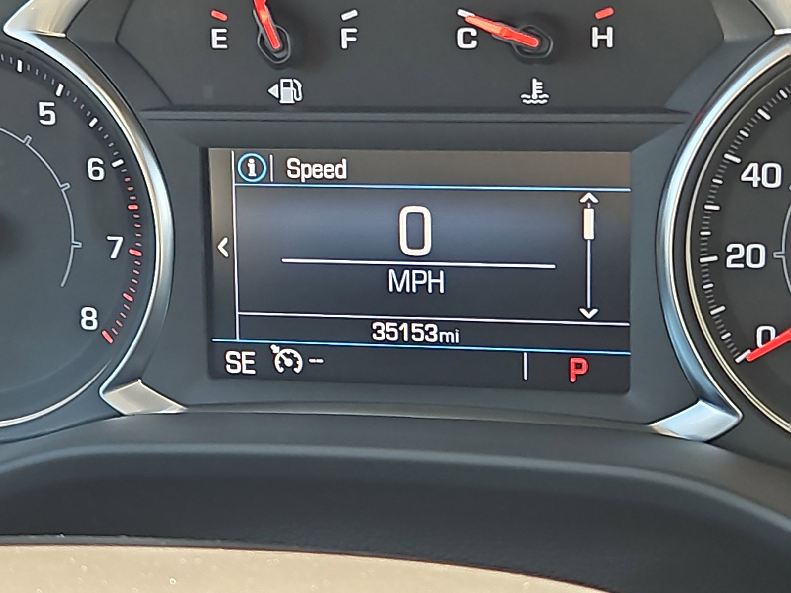 Used 2023 GMC Acadia SLE w/ Driver Convenience Package FWD image 19
