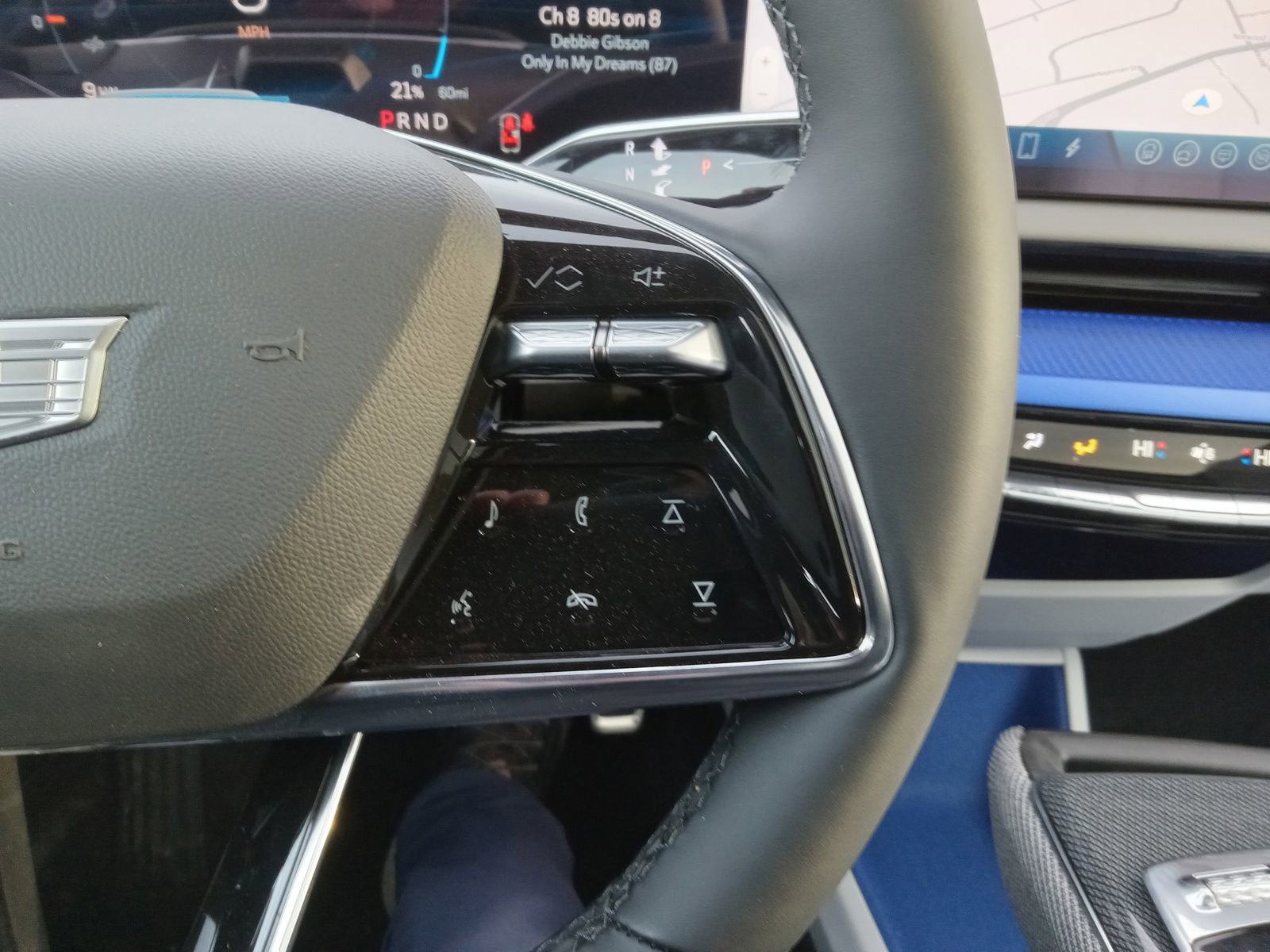 New 2026 Cadillac Optiq Sport 1 image 21