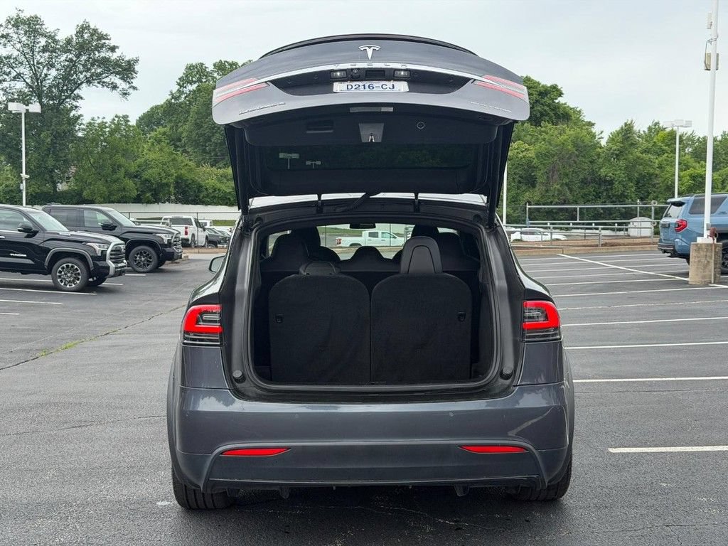 Used 2020 Tesla Model X Long Range AWD/4WD image 5