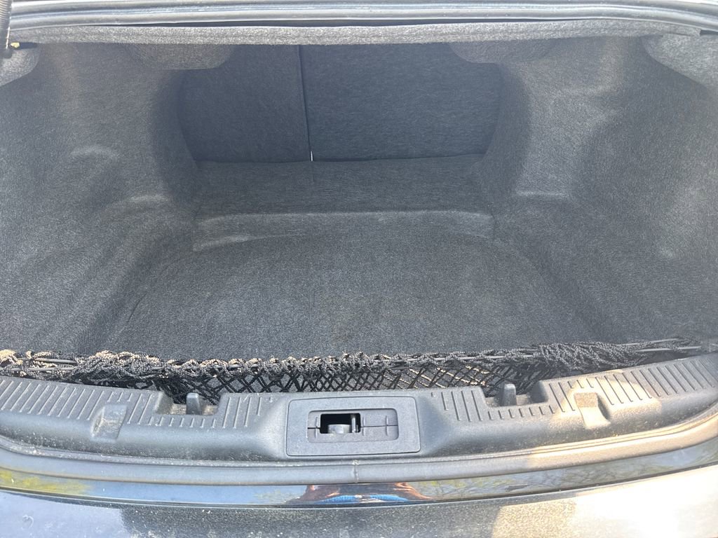 Used 2013 Ford Taurus Limited image 29