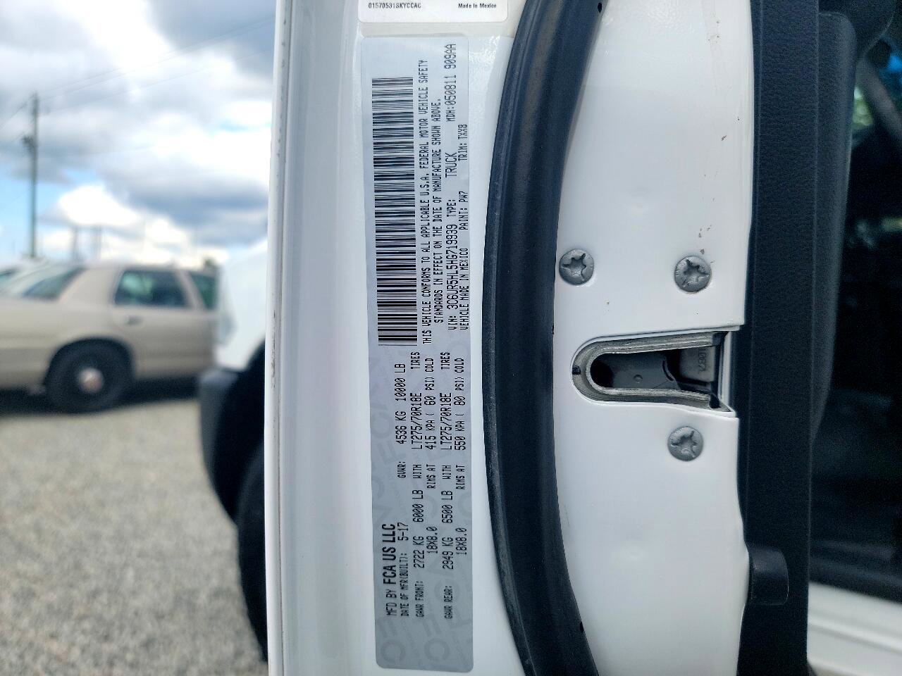 Used 2017 RAM 2500 Tradesman image 47