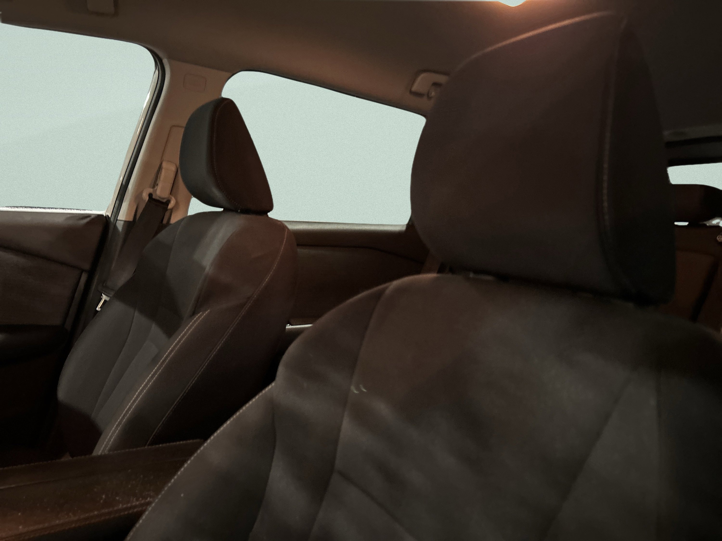 Used 2023 Nissan Rogue S image 12