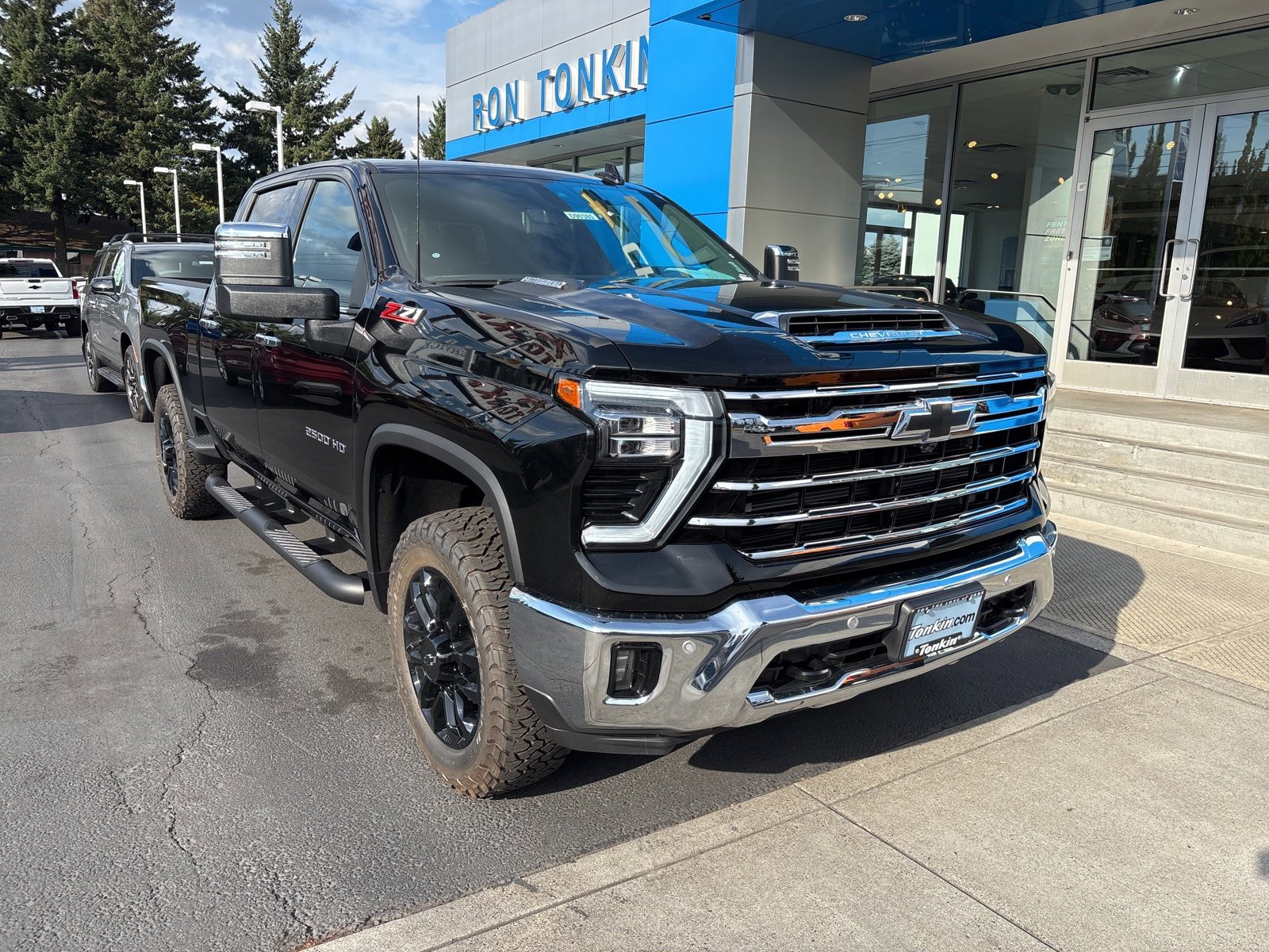 New 2025 Chevrolet Silverado 2500 LTZ w/ LTZ Premium Package image 2