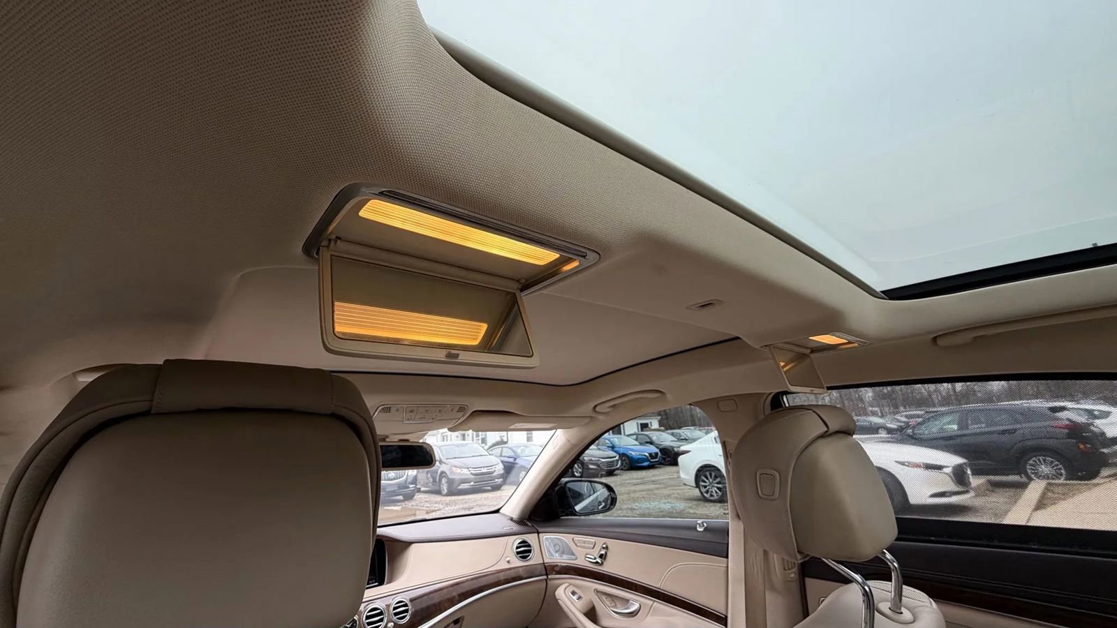 Used 2015 Mercedes-Benz S 550 4MATIC Sedan image 30