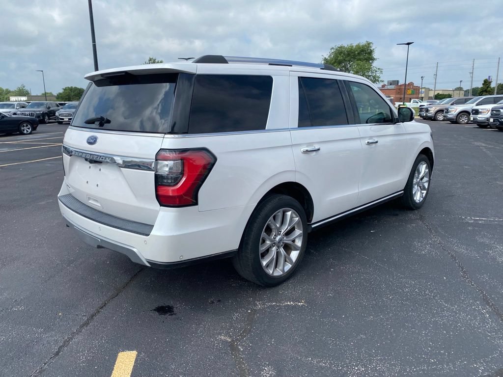 Used 2019 Ford Expedition Limited w/ Equipment Group 302A RWD image 8