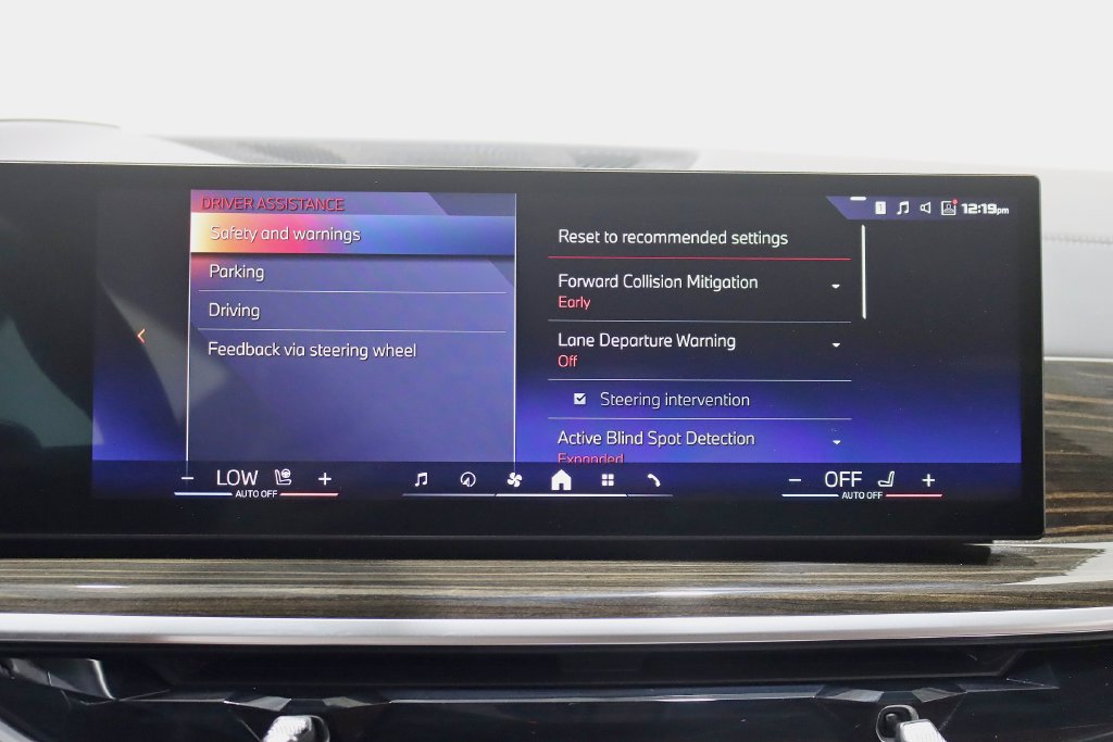 Used 2024 BMW X7 M60i w/ Executive Package AWD/4WD image 23