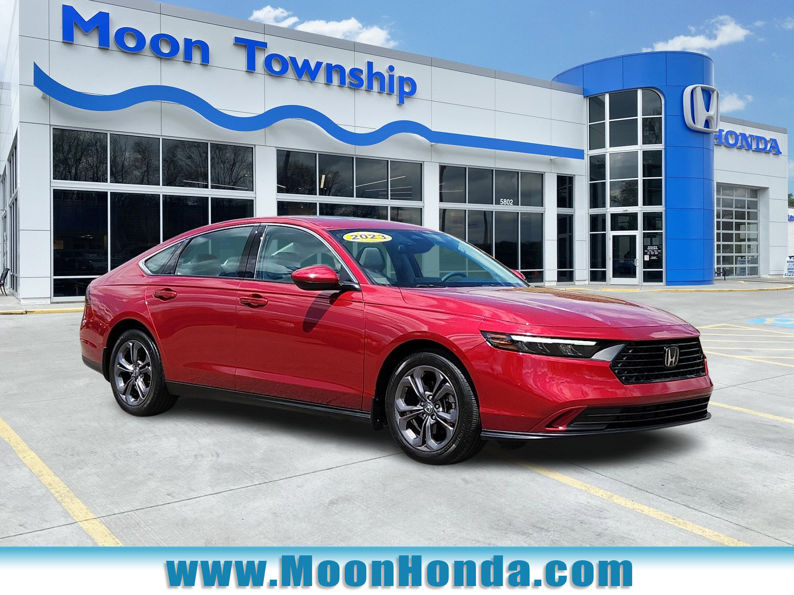 Used 2023 Honda Accord EX image 1