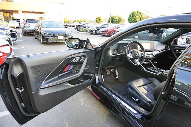 Used 2023 BMW M2 w/ Lighting Package image 42