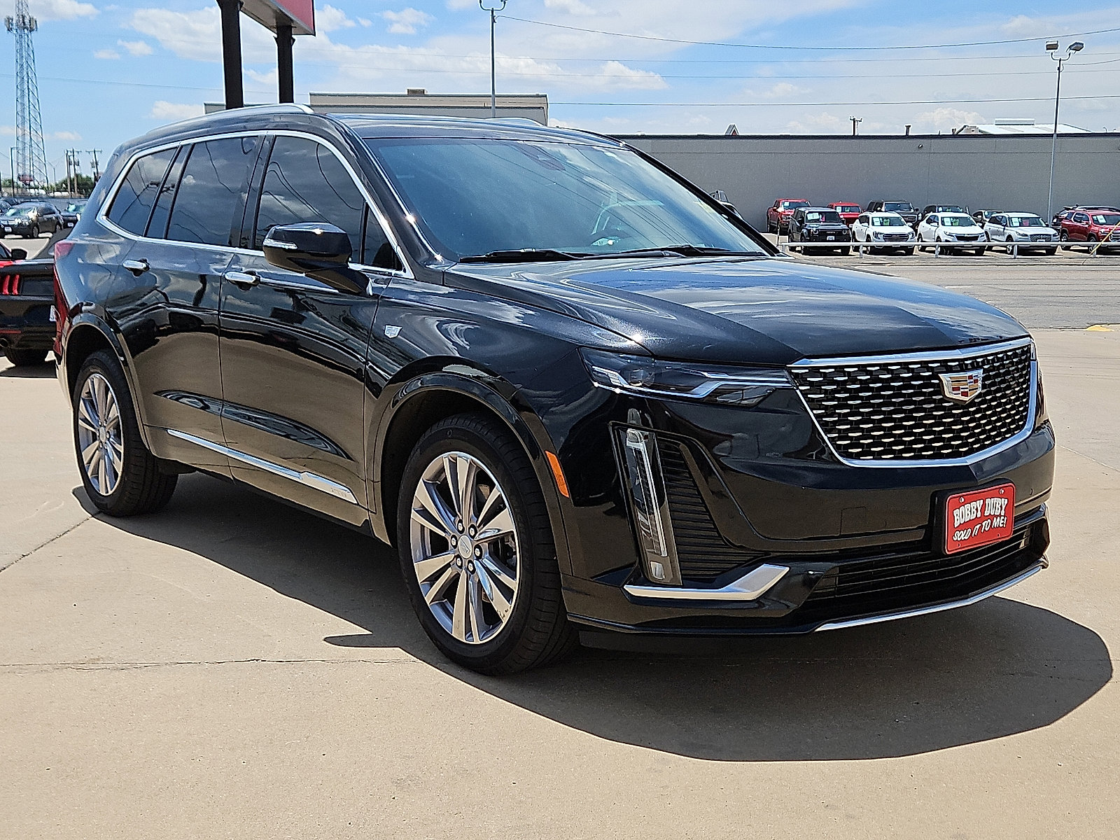 Used 2024 Cadillac XT6 Premium Luxury image 4