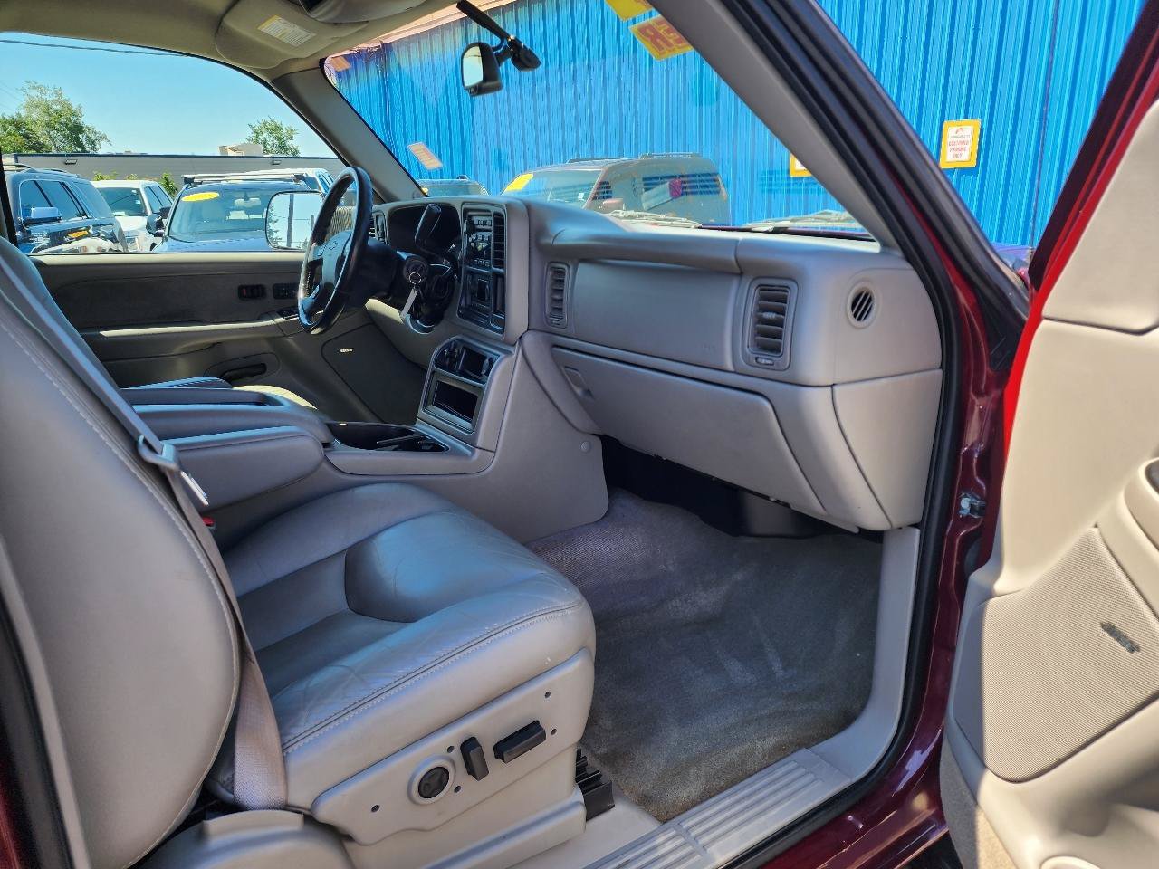Used 2003 Chevrolet Silverado 2500 LT AWD/4WD image 27