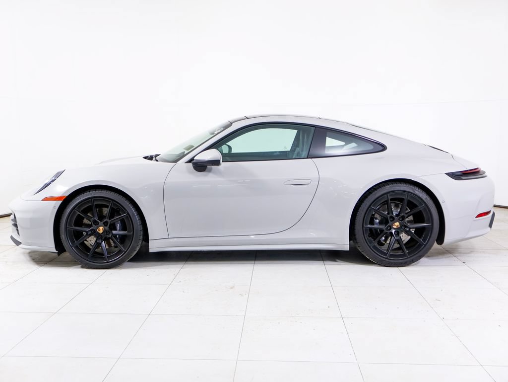 Certified 2026 Porsche 911 Carrera RWD image 2