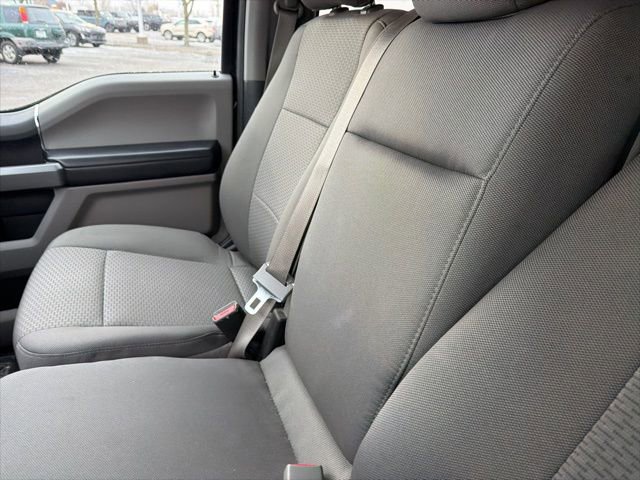 Used 2016 Ford F150 XLT image 33