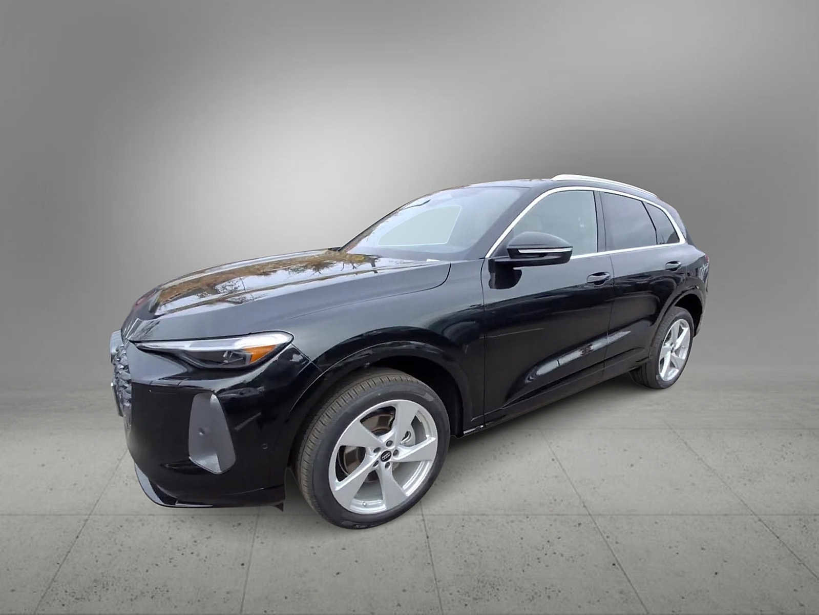 New 2025 Audi Q5 Premium Plus image 4