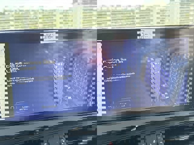 New 2025 Lexus ES 350 w/ Premium Package image 18