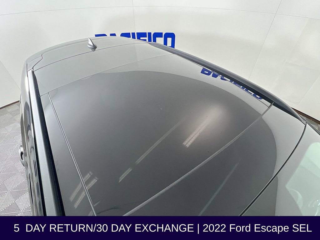 Used 2022 Ford Escape SEL image 17