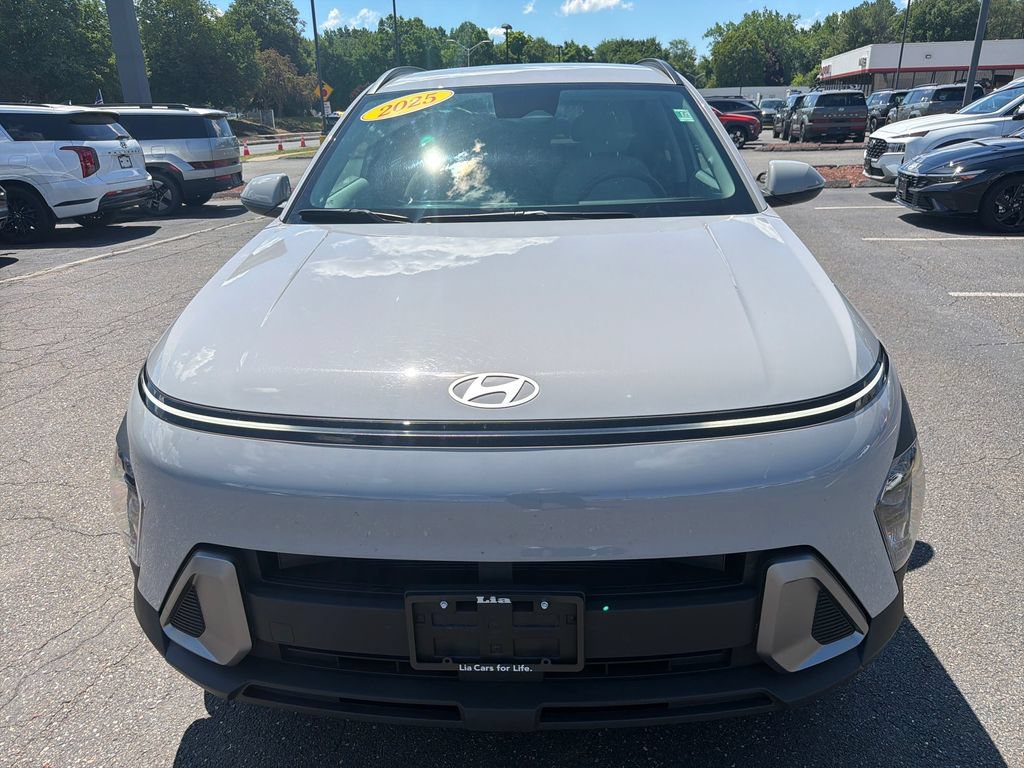 Used 2025 Hyundai Kona SEL AWD/4WD image 8