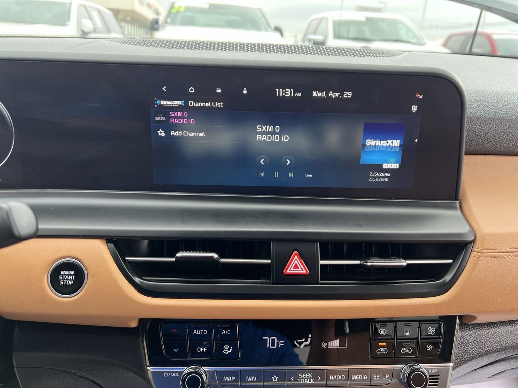 Used 2025 Kia Seltos EX w/ EX Sunroof Package FWD image 16