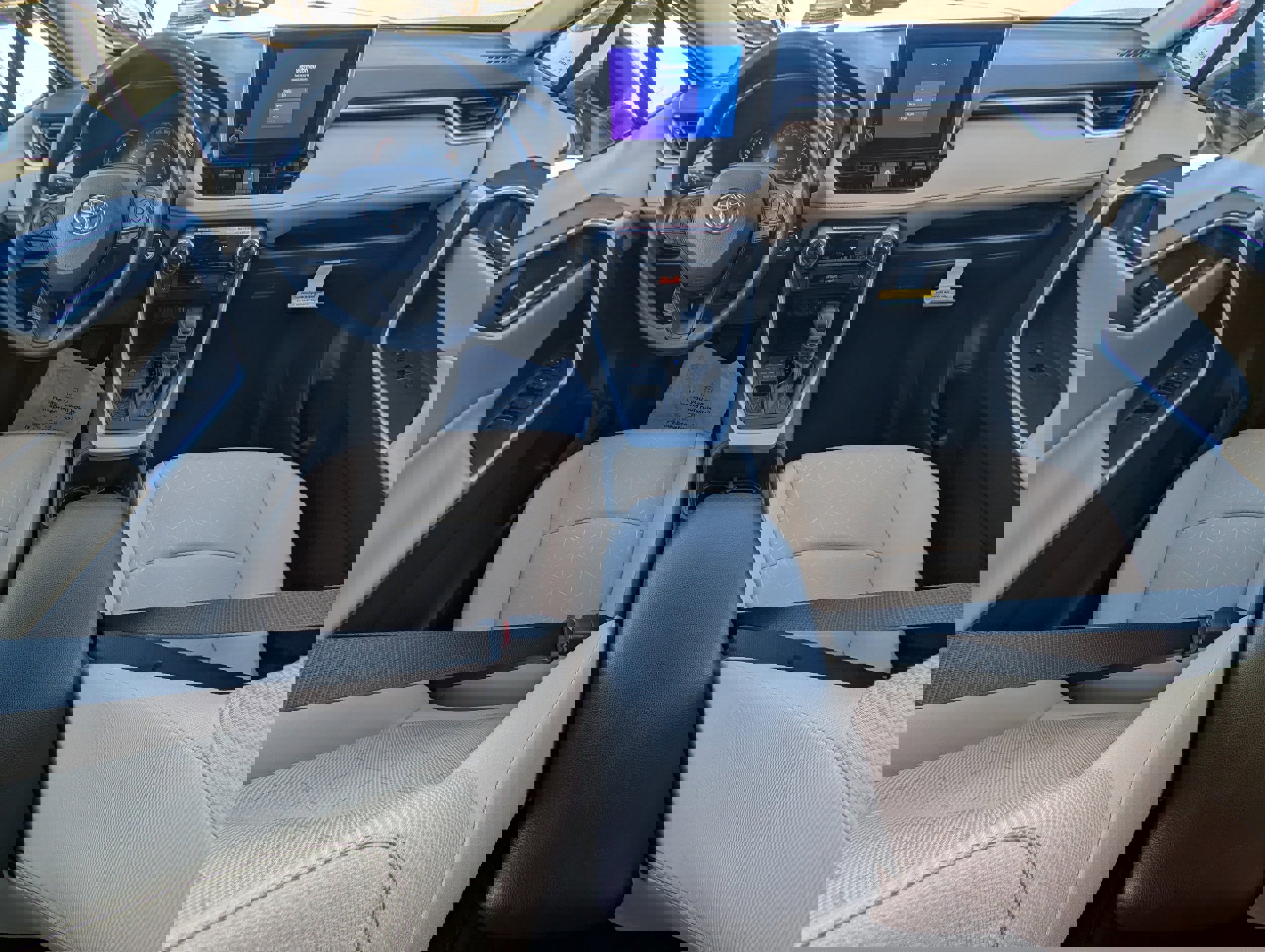 New 2025 Toyota RAV4 XLE image 23