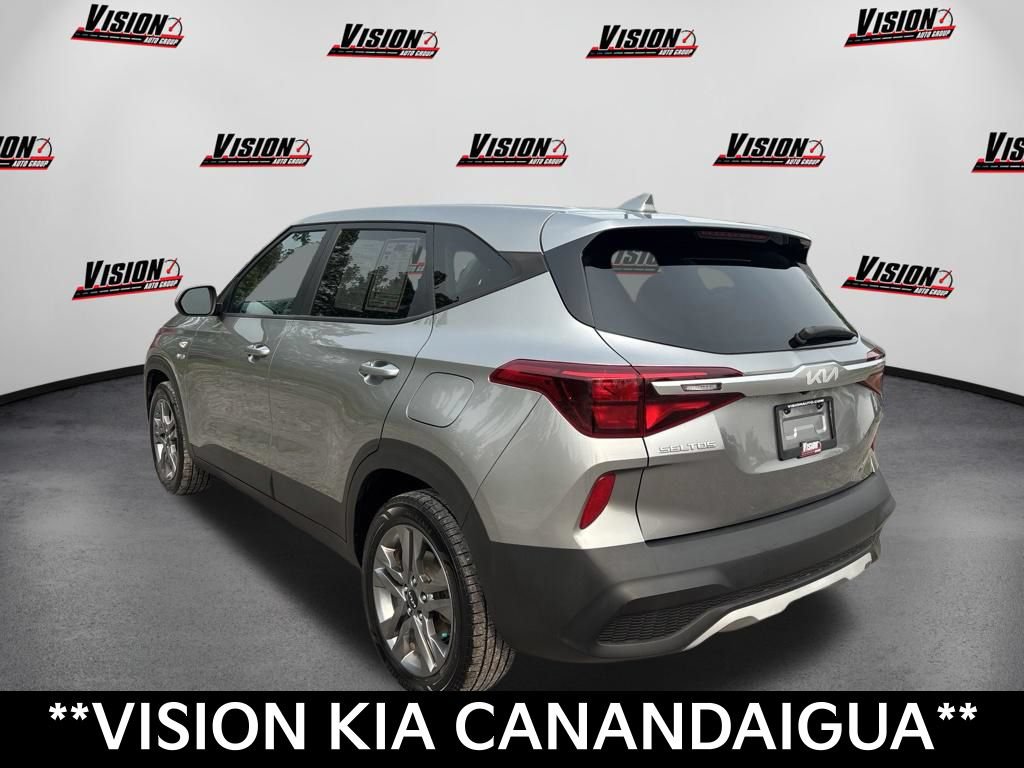 Certified 2023 Kia Seltos LX AWD/4WD image 3