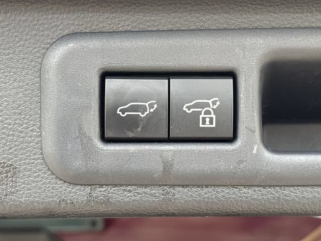 Used 2025 Toyota Sequoia Limited AWD/4WD image 29