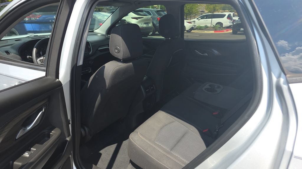 Used 2022 GMC Terrain SLE w/ Fleet Convenience Package AWD/4WD image 23