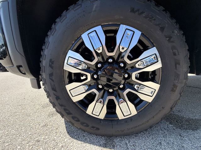 New 2026 GMC Sierra 2500 Denali w/ Denali Reserve Package AWD/4WD image 33