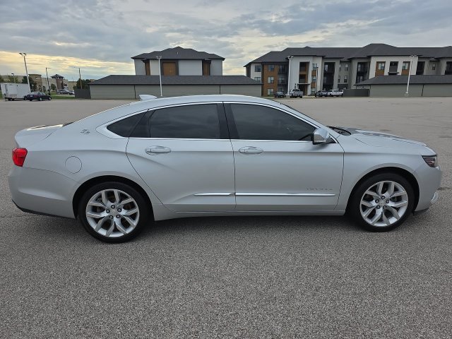 Used 2016 Chevrolet Impala LTZ FWD image 14
