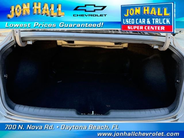 Used 2023 Hyundai Elantra SEL w/ Convenience Package image 9