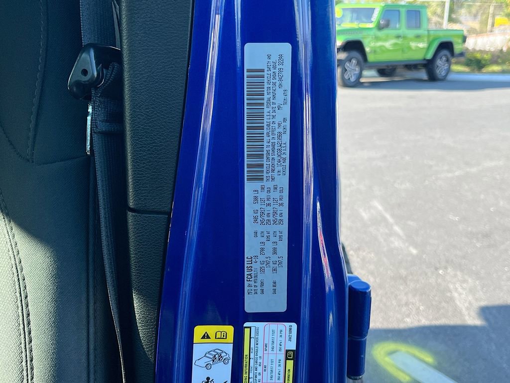 Used 2018 Jeep Wrangler Unlimited Sport image 28