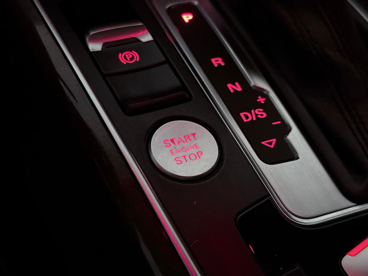 Used 2016 Audi Q5 2.0T Premium Plus w/ Technology Package image 39