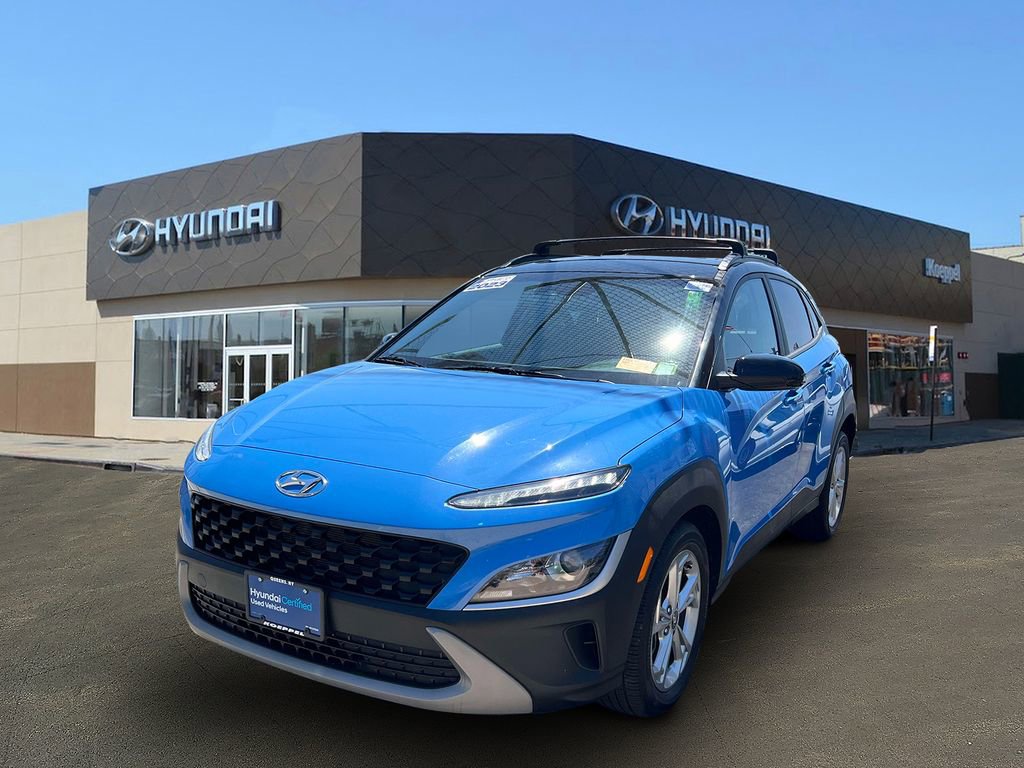 Certified 2023 Hyundai Kona SEL AWD/4WD image 4