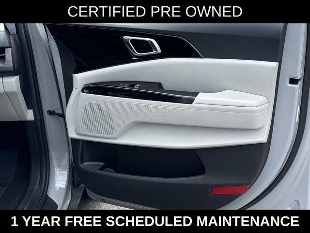 Used 2024 Kia Carnival SX FWD image 8