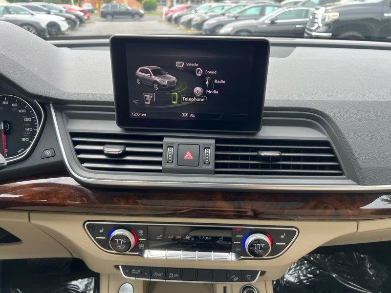 Used 2018 Audi Q5 2.0T Premium AWD/4WD image 16