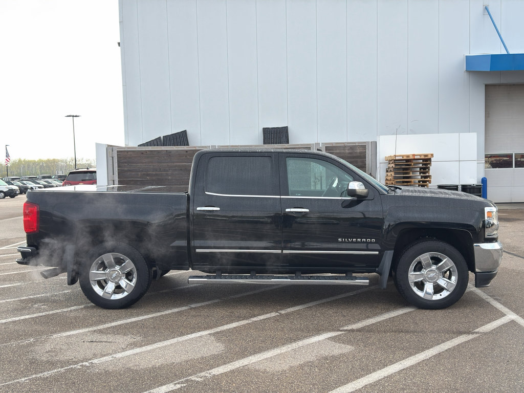 Used 2017 Chevrolet Silverado 1500 LTZ w/ Sport Package AWD/4WD image 7