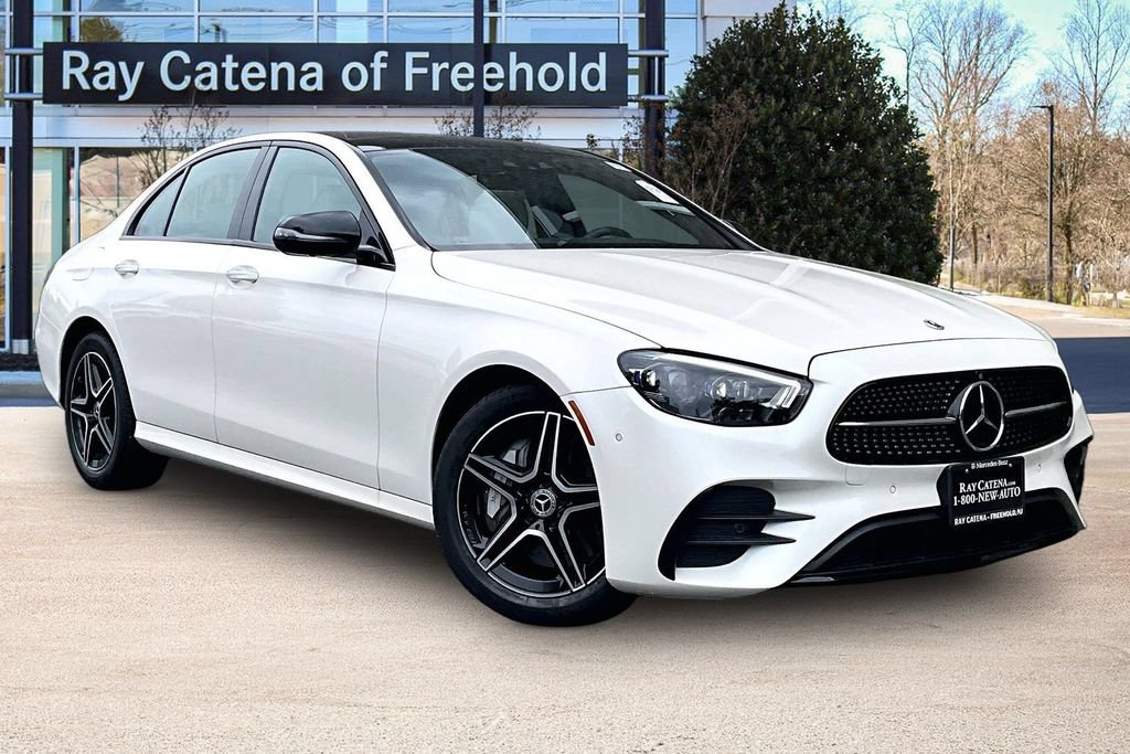 Used 2022 Mercedes-Benz E 350 4MATIC Sedan w/ Driver Assistance Package image 11