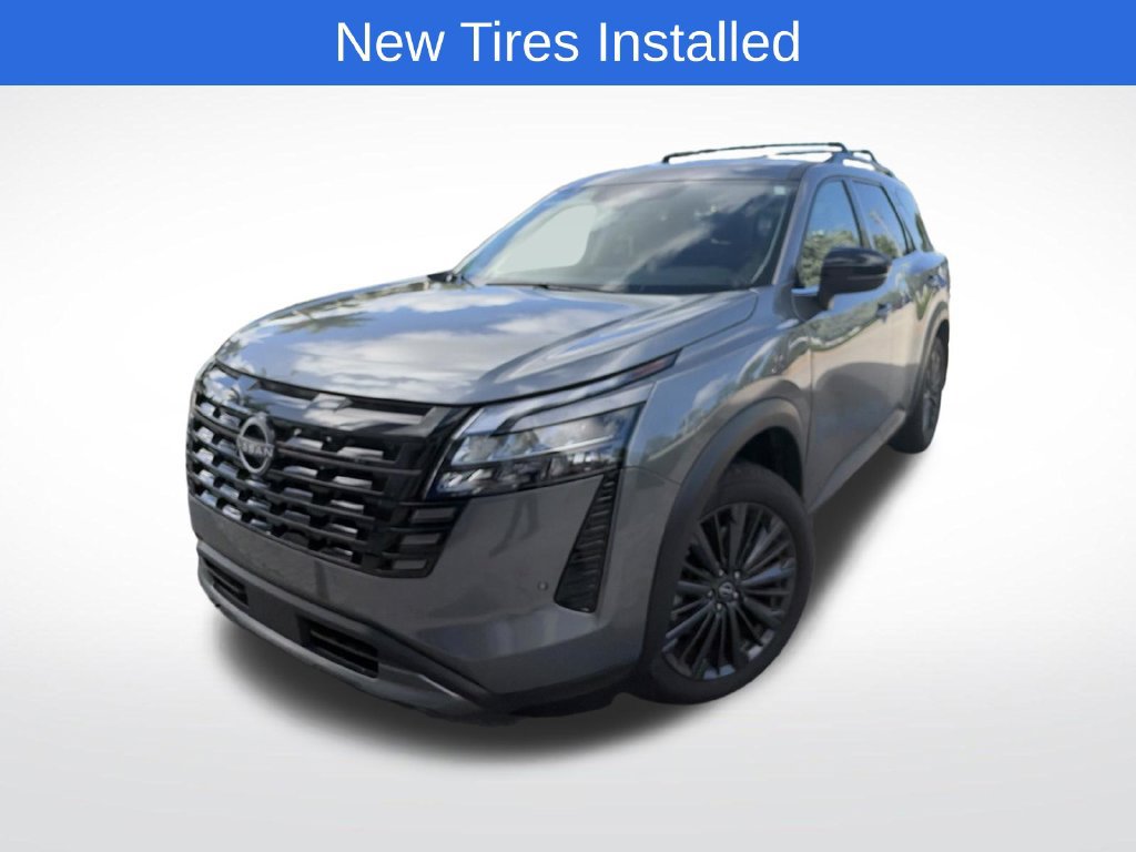 Used 2026 Nissan Pathfinder SL w/ SL Premium Package FWD image 2