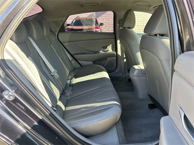 Used 2022 Hyundai Elantra SEL w/ Cargo Package image 24