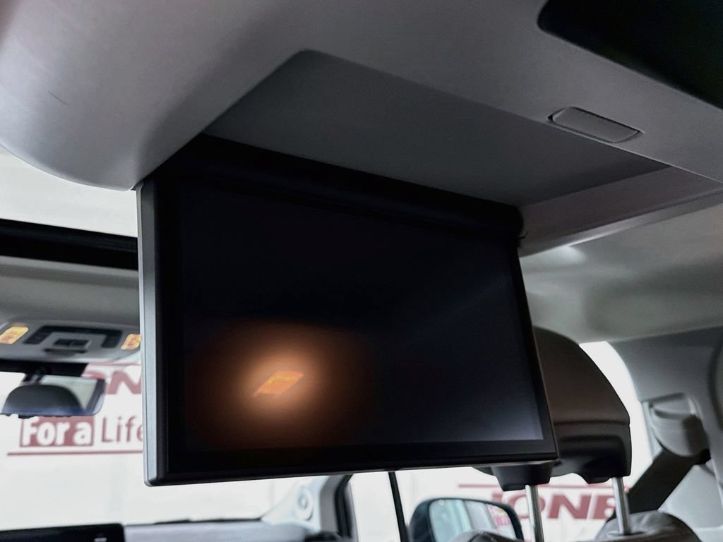 Certified 2024 Toyota Sienna Limited AWD/4WD image 12