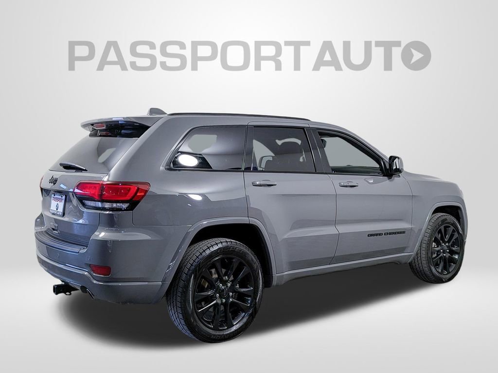 Used 2019 Jeep Grand Cherokee Altitude image 5