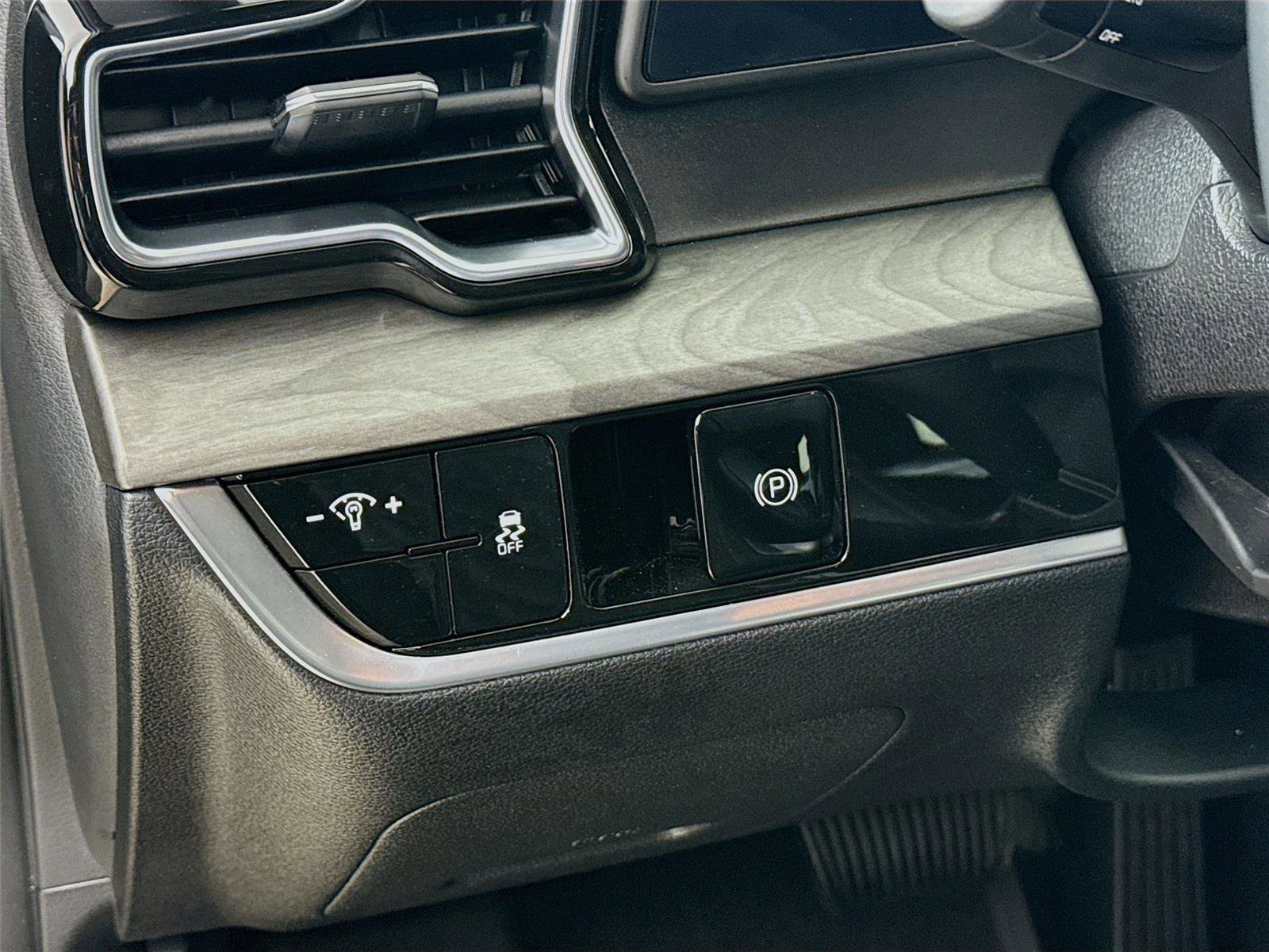 Used 2024 Kia Sportage X-Line image 14