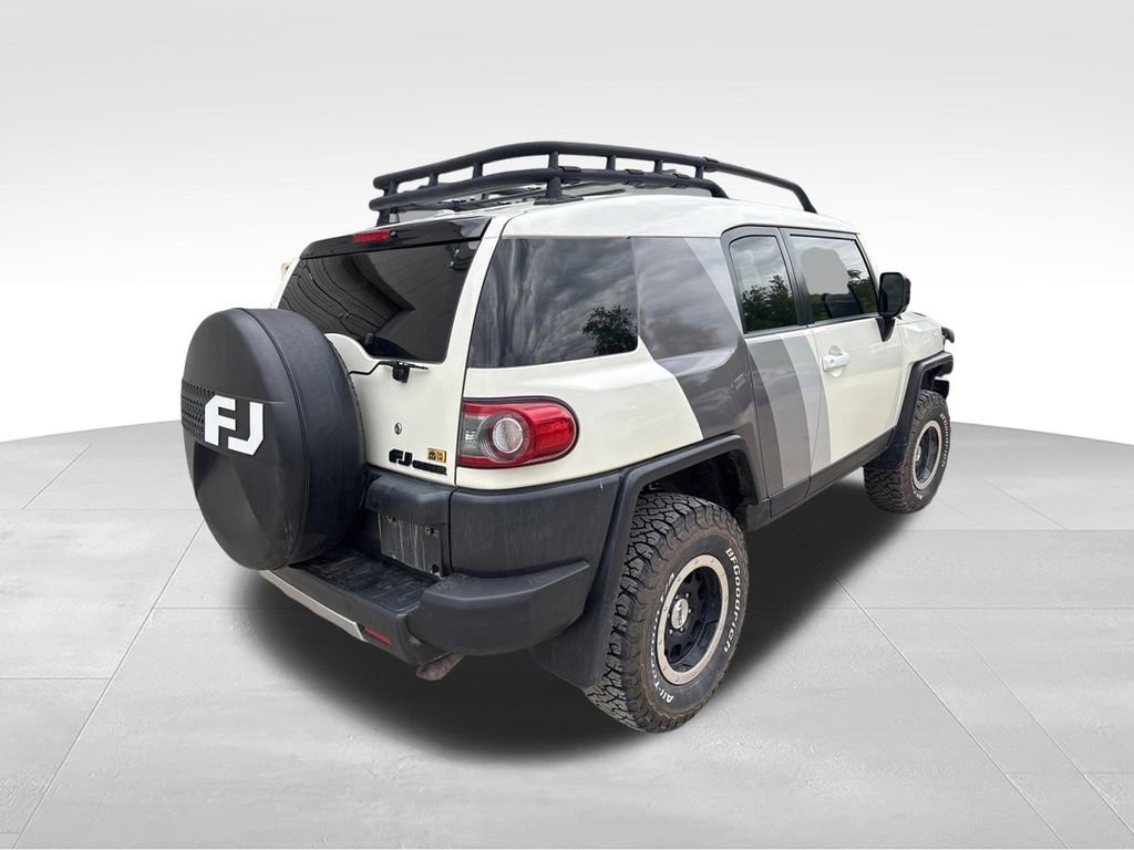 Used 2014 Toyota FJ Cruiser 4WD w/ Upgrade Package image 3