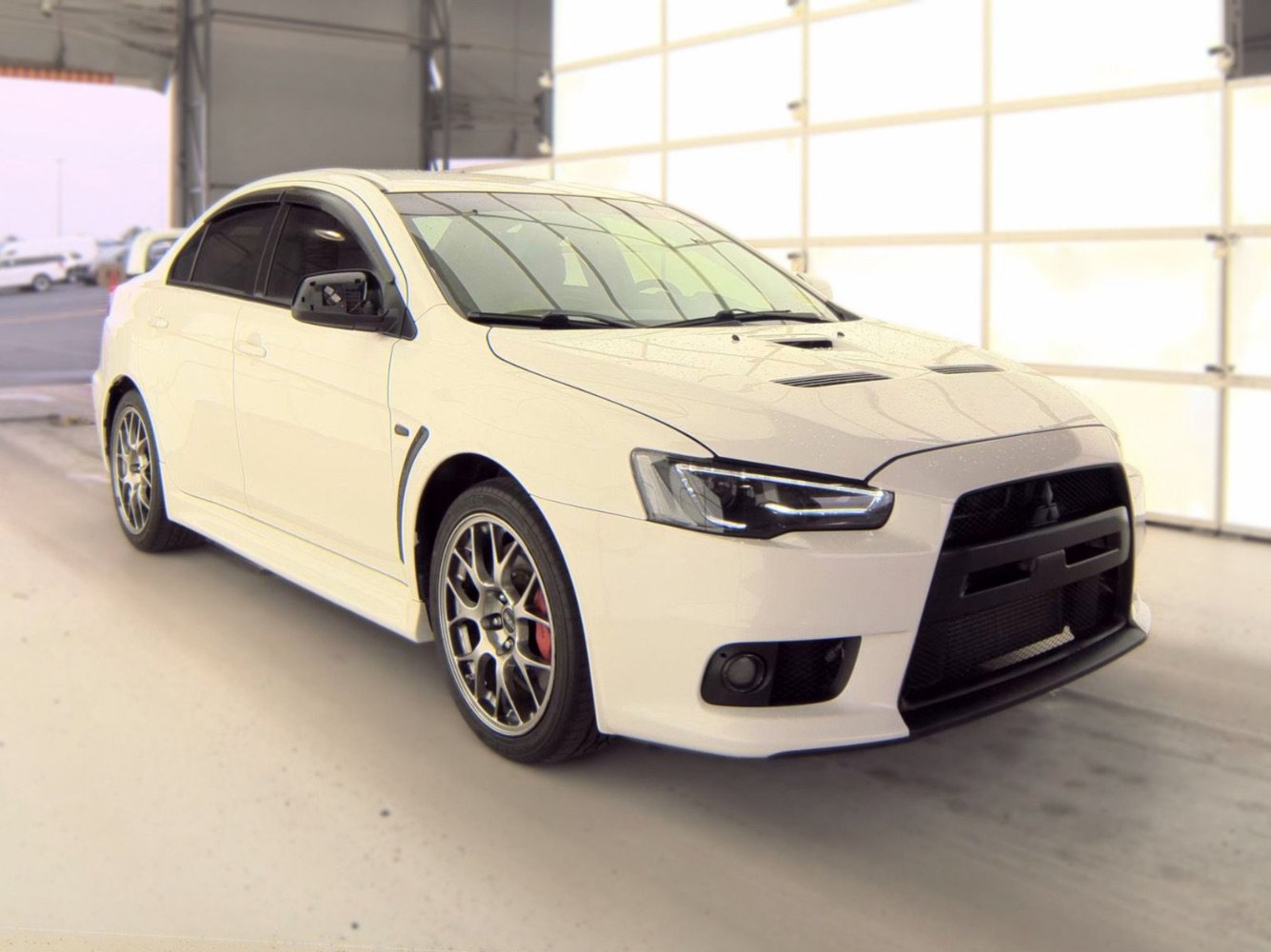 Used 2011 Mitsubishi Lancer Evolution MR AWD/4WD image 3