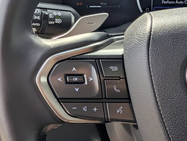 Used 2025 Lexus GX 550 w/ Accessory Package (2T) AWD/4WD image 25