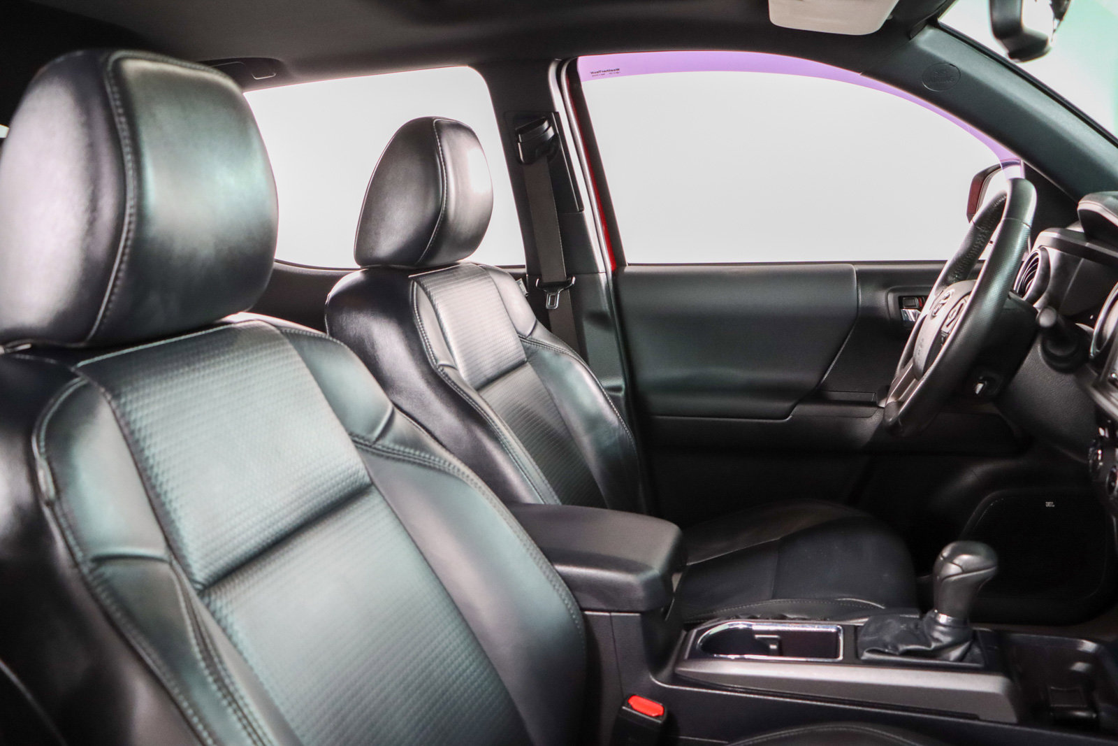 Used 2018 Toyota Tacoma TRD Off-Road image 31