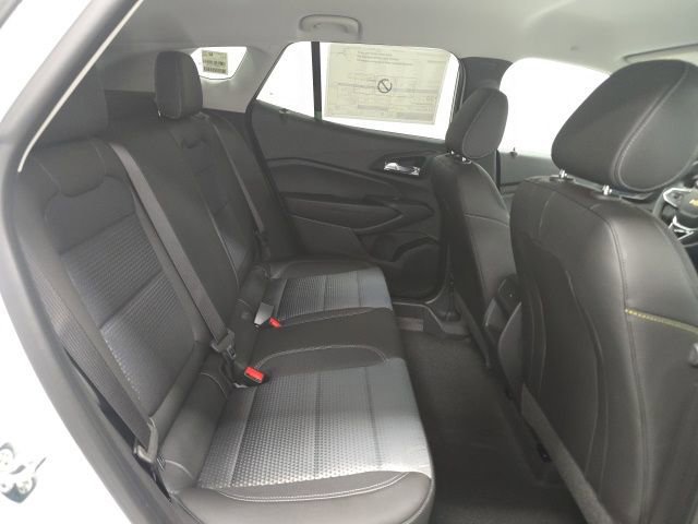 New 2026 Chevrolet Trax LT image 24