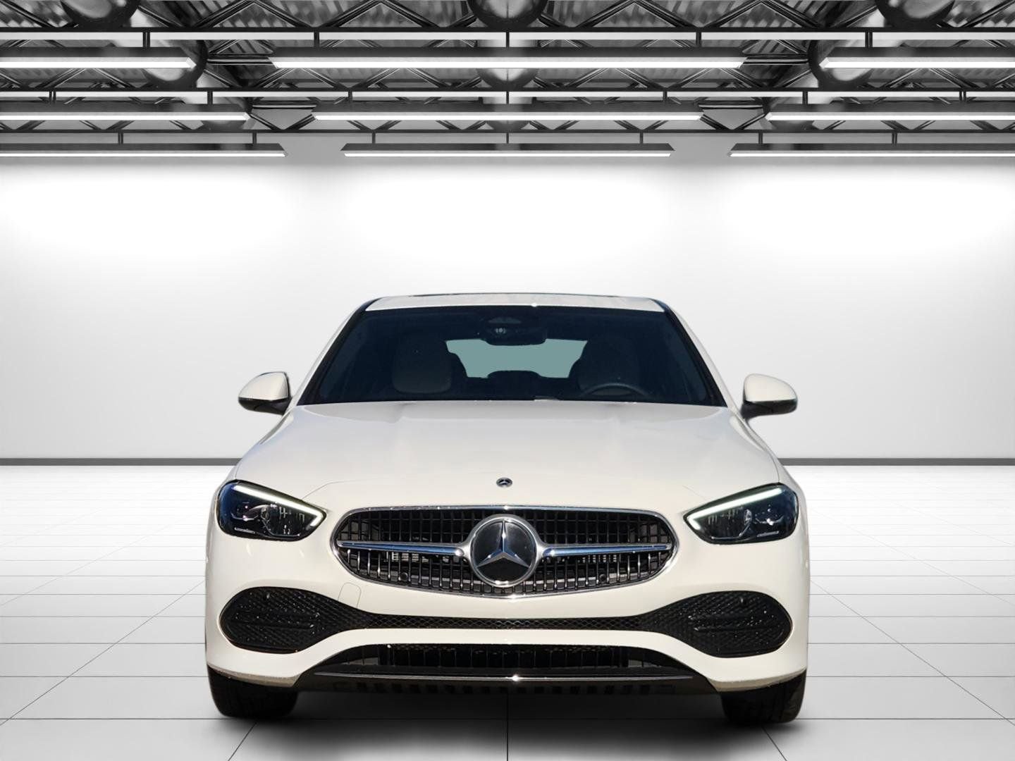 Used 2025 Mercedes-Benz C 300 Sedan image 4