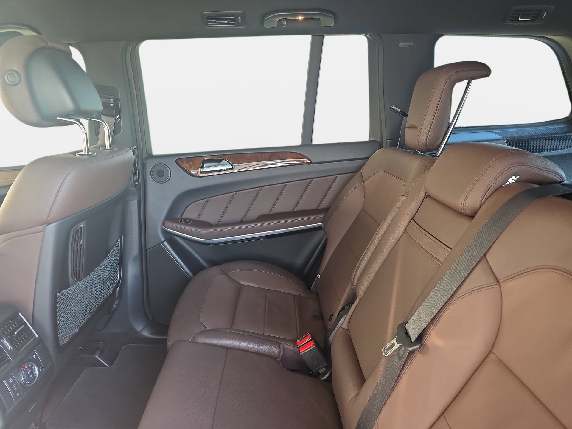 Used 2015 Mercedes-Benz GL 550 4MATIC image 14